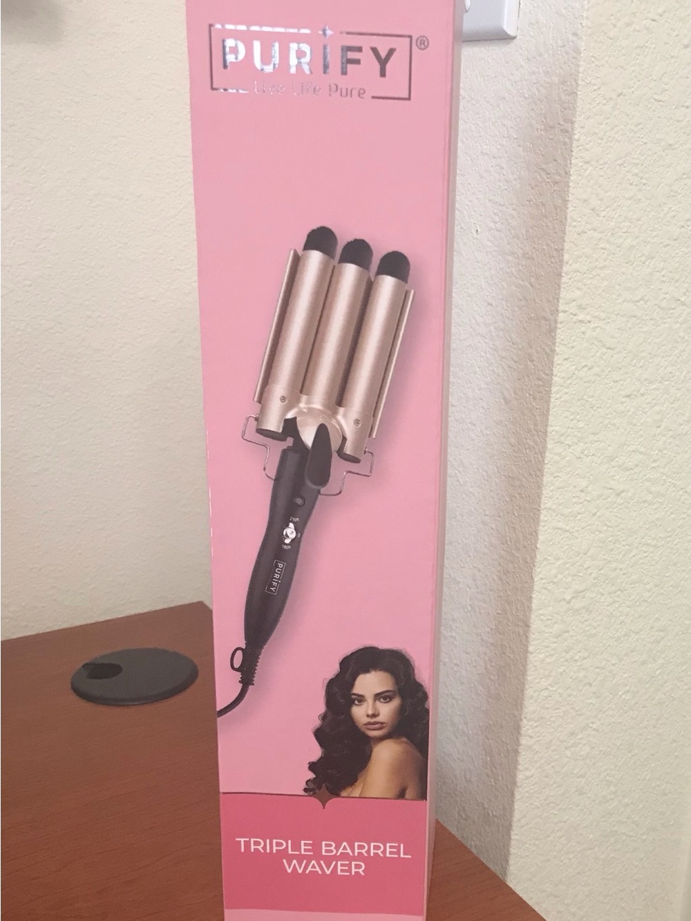 Triple Barrel Waver - Black and Gold